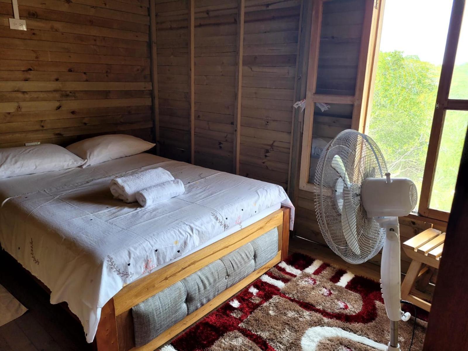 Hostel Villa Luz Beach Tintipan Island エクステリア 写真